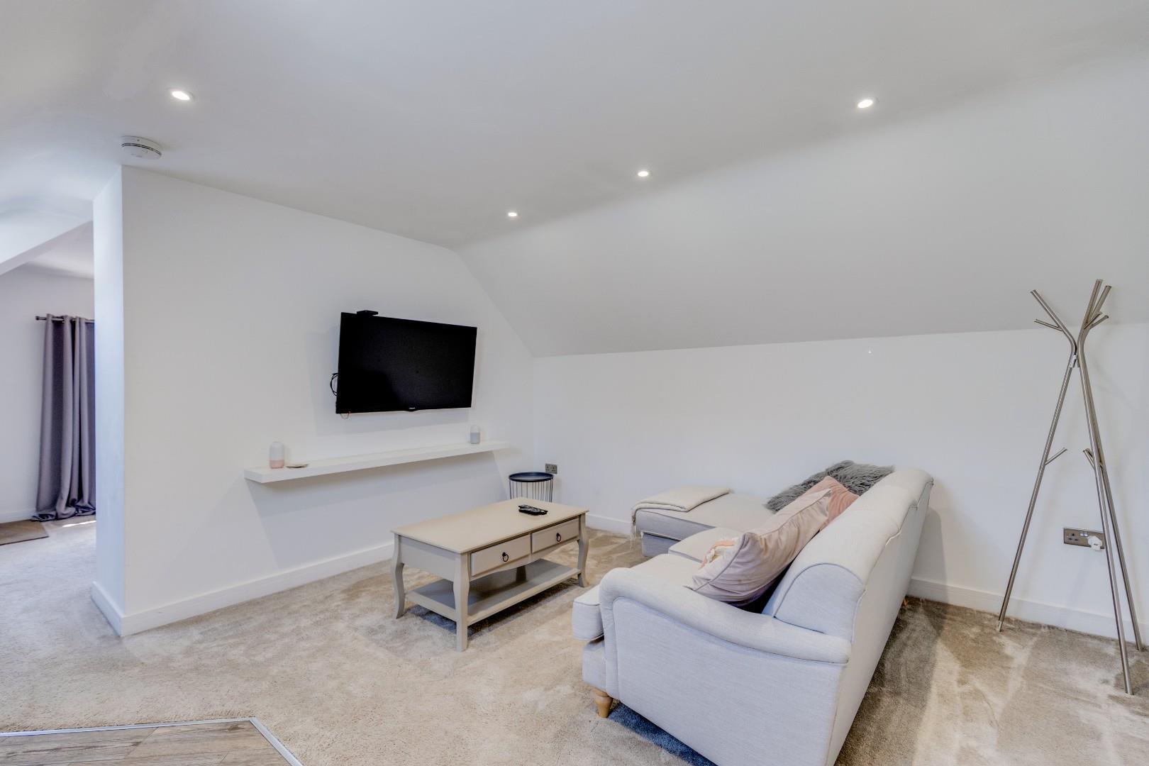 Ty Helyg, Penllyn, Cowbridge, Vale of Glamorgan, CF71 7RQ